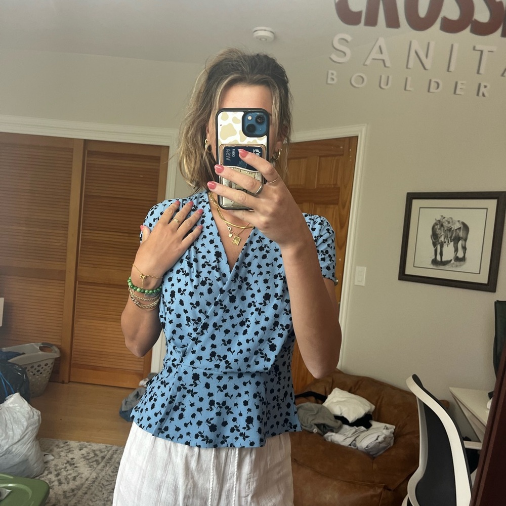 Women’s Blouse